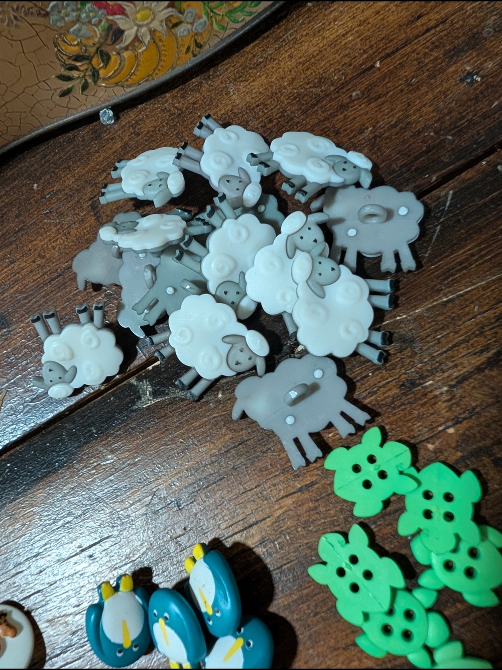 Childrens Buttons - Picture 4 of 16